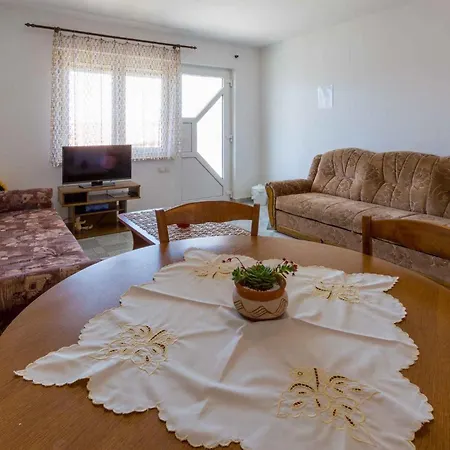 Apartment One-bedroom 31 *